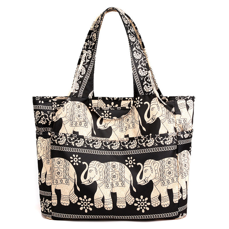 Trendy-street-style-shoulder-bag