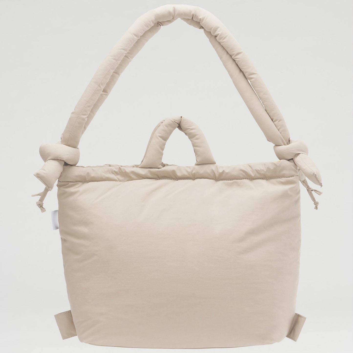 Trendy-shoulder-bag-in-European-and-American-retro-style-perfect-for-any-outfit