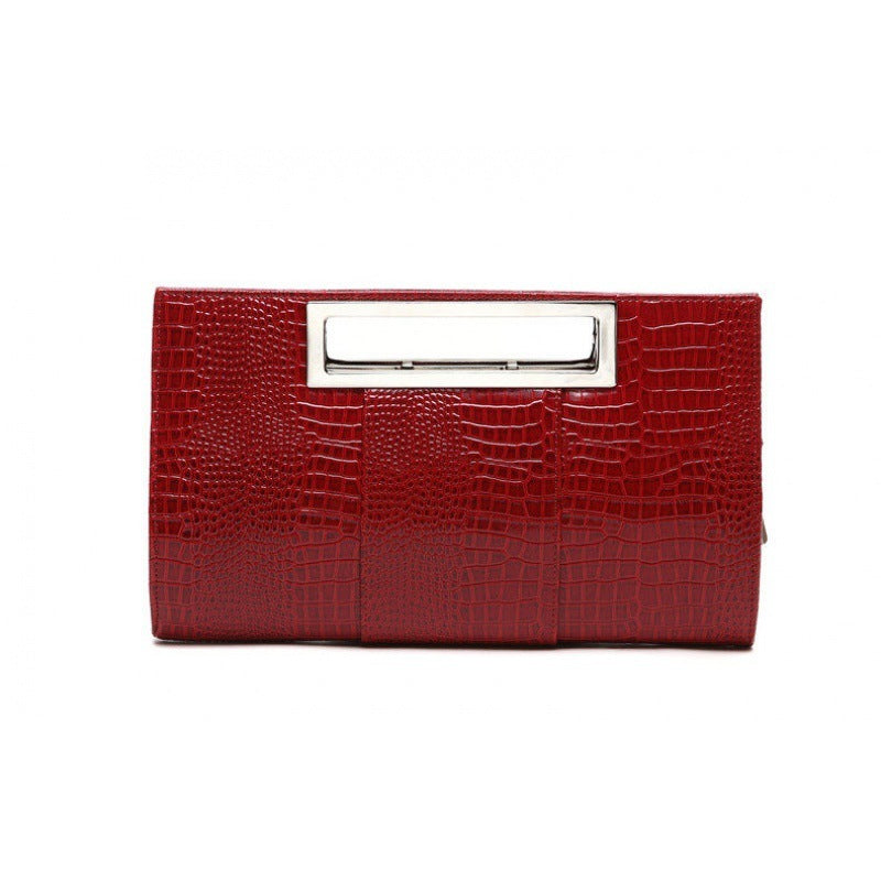 Elegant-oversized-clutch-in-classic-red