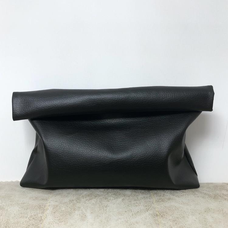 Large-capacity-clutch-with-elegant-curl-design#PremiumLeather