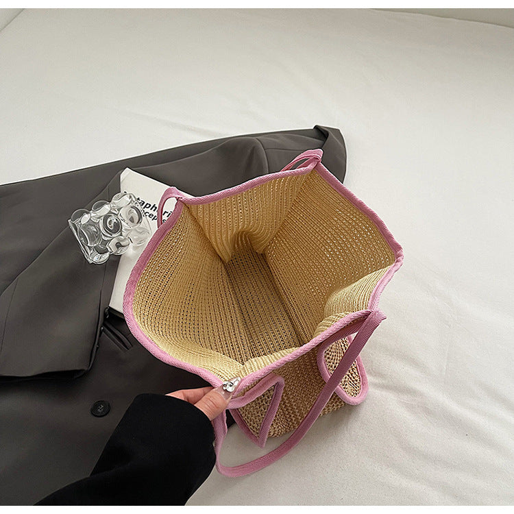 One-shoulder-straw-tote-the-ultimate-in-versatile-elegance