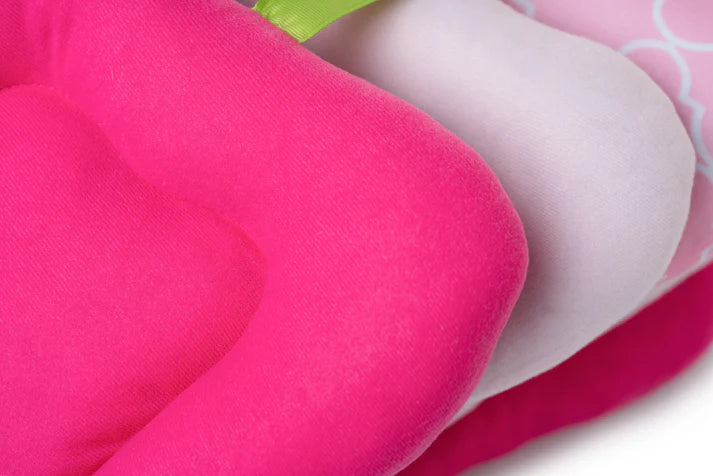 Importikaah-Baby-Breastfeeding-Adjustable-Pillow-closeup-view