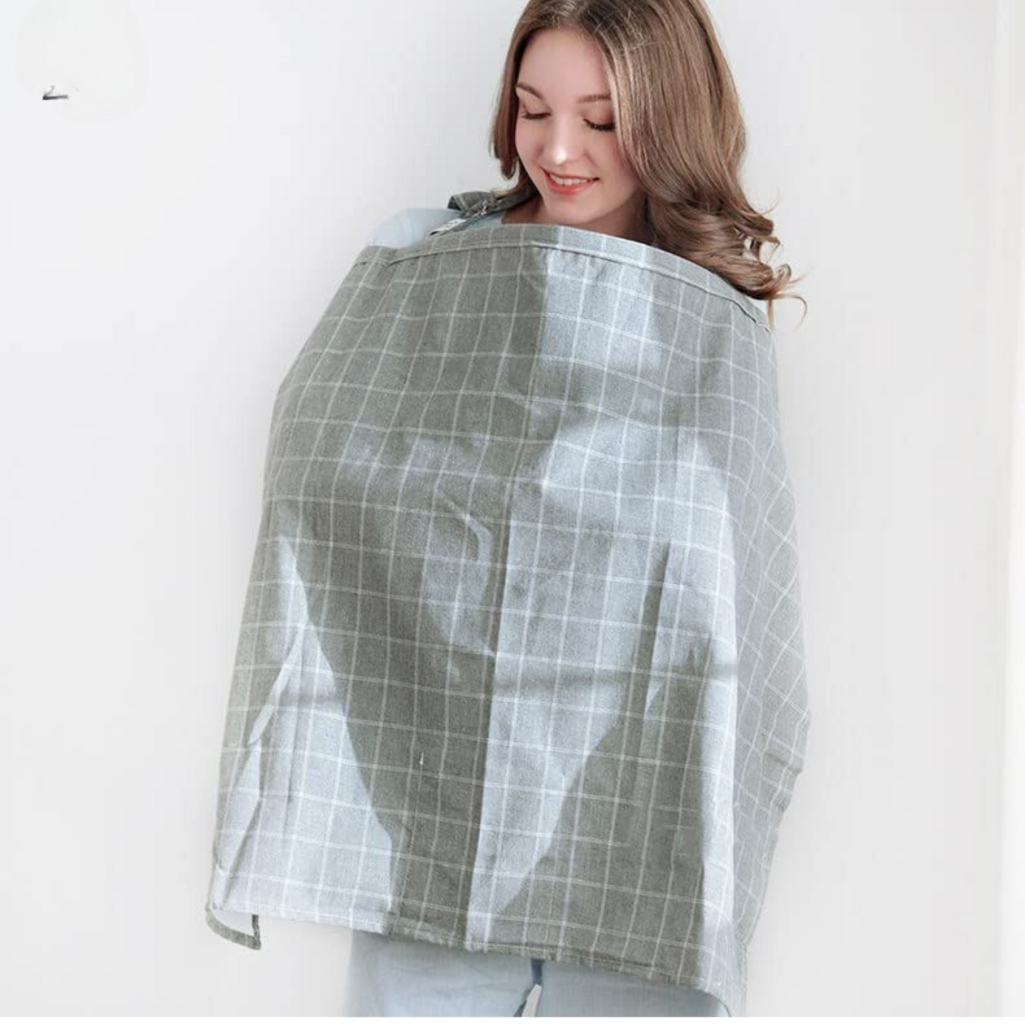 Importikaah-Nursing-Cover-in-Use-as-a-Baby-Car-Seat-Canopy-for-Ultimate-Protection