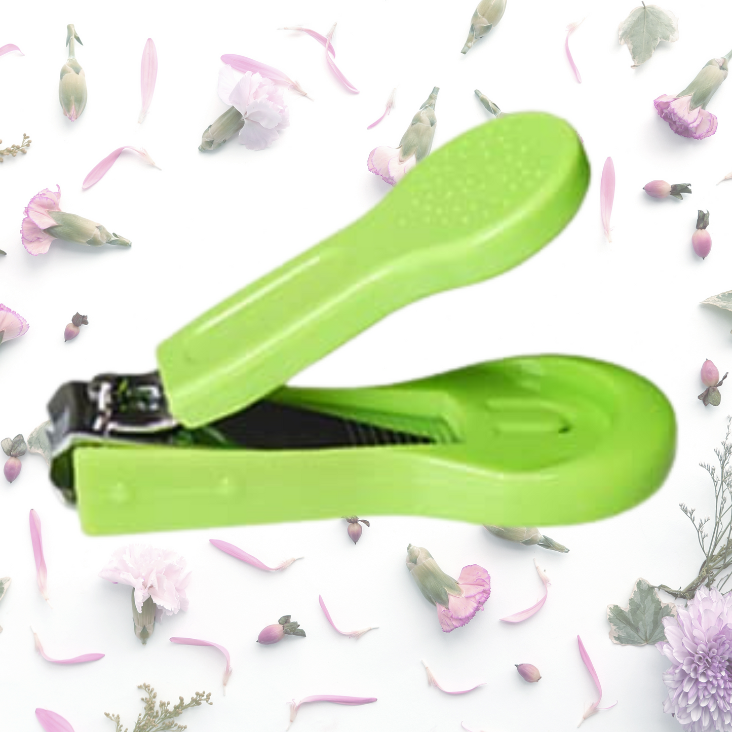 essential-nail-care-kit-for-newborns-importikaah-green