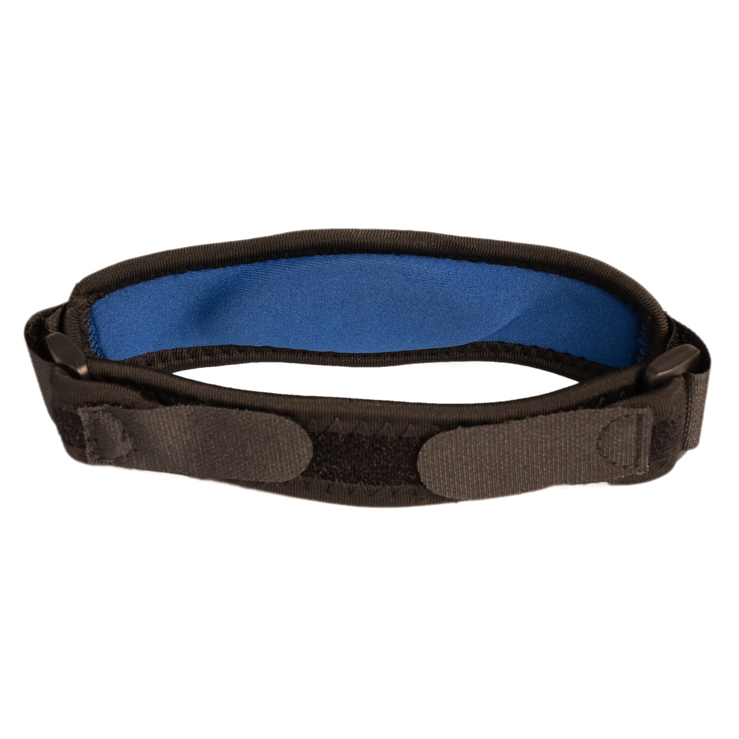 Importikaah-I-Knee-Support-Belt-in-Use-Effective-Relief-for-Knee-Discomfort