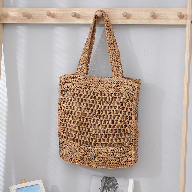 Large-capacity-beach-bag-for-leisure-travel