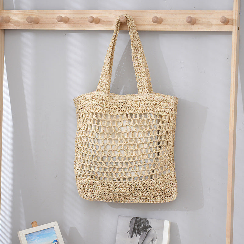 Camel-beach-bag-with-open-pocket-design