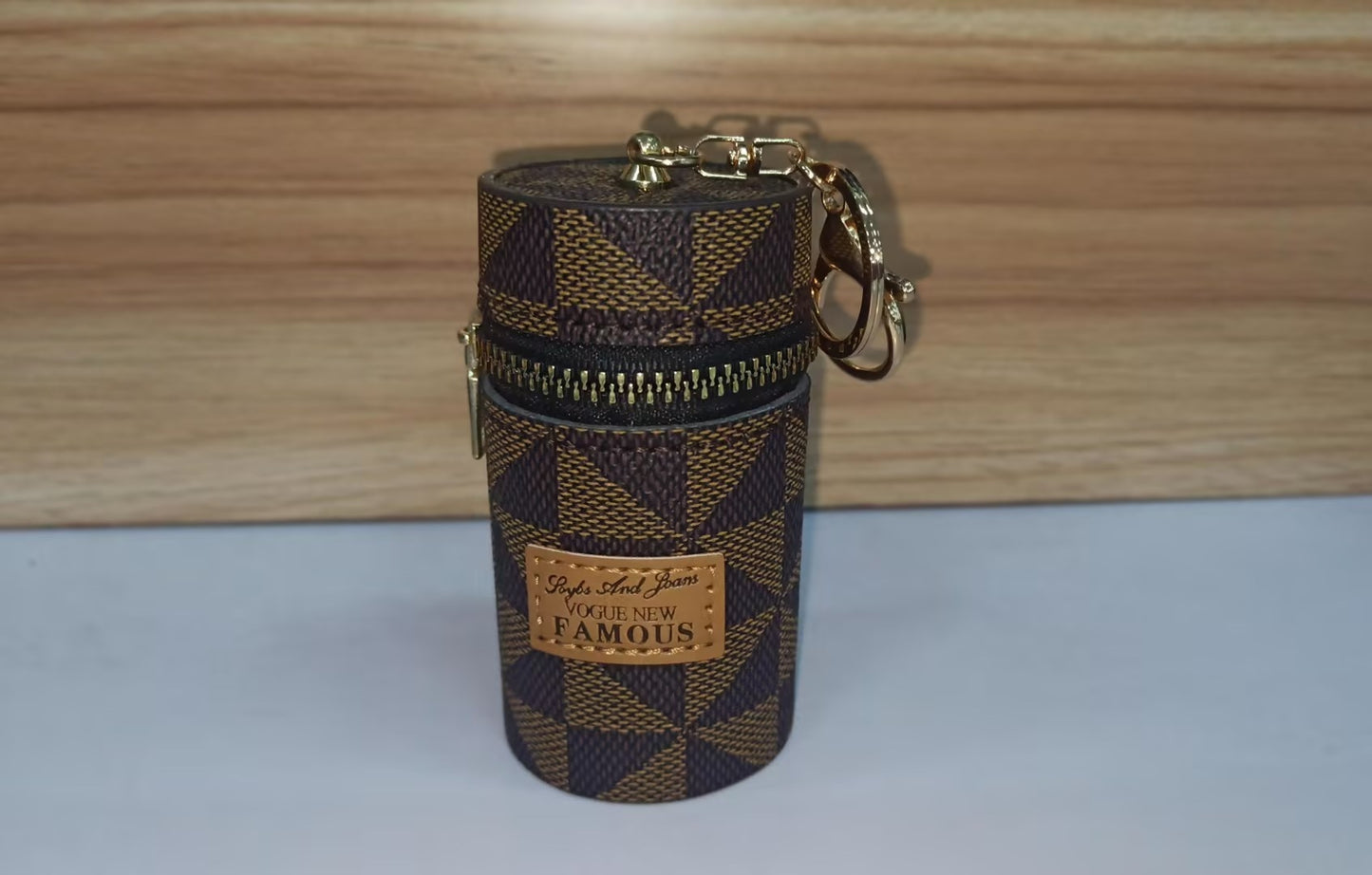 Stylish-business-wallet-with-floral-printSophisticatedStyle