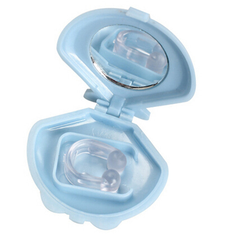 Anti-Snore-Device-in-Case-for-Portable-Sleep-Aid