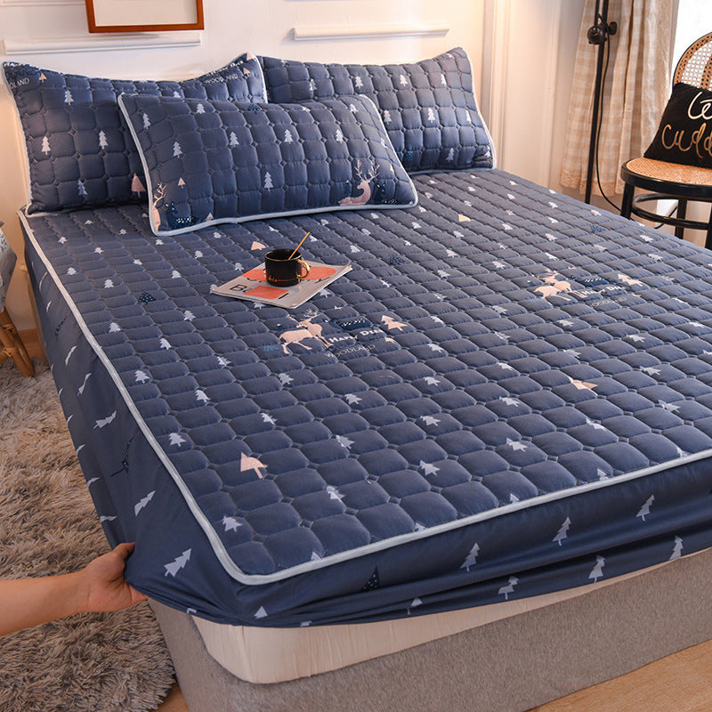 Stay-Clean-and-Dry-with-Importikaah's-Thickened-Bedspread