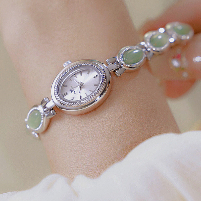 oval-dial-hetian-jade-watch-champagne-noodles-color