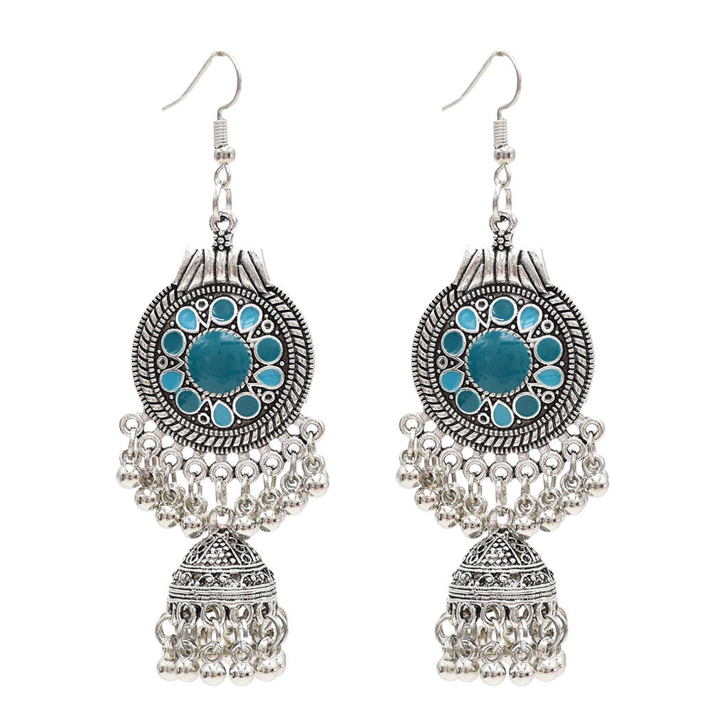 close-up-silver-jhumka-earrings-tribal-gypsy-bead-accents