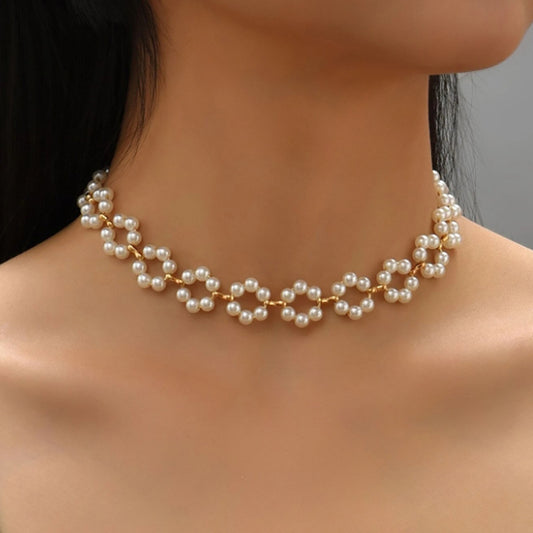 ins-pearl-flowers-necklace-gold-clavicle-chain-with-elegant-design
