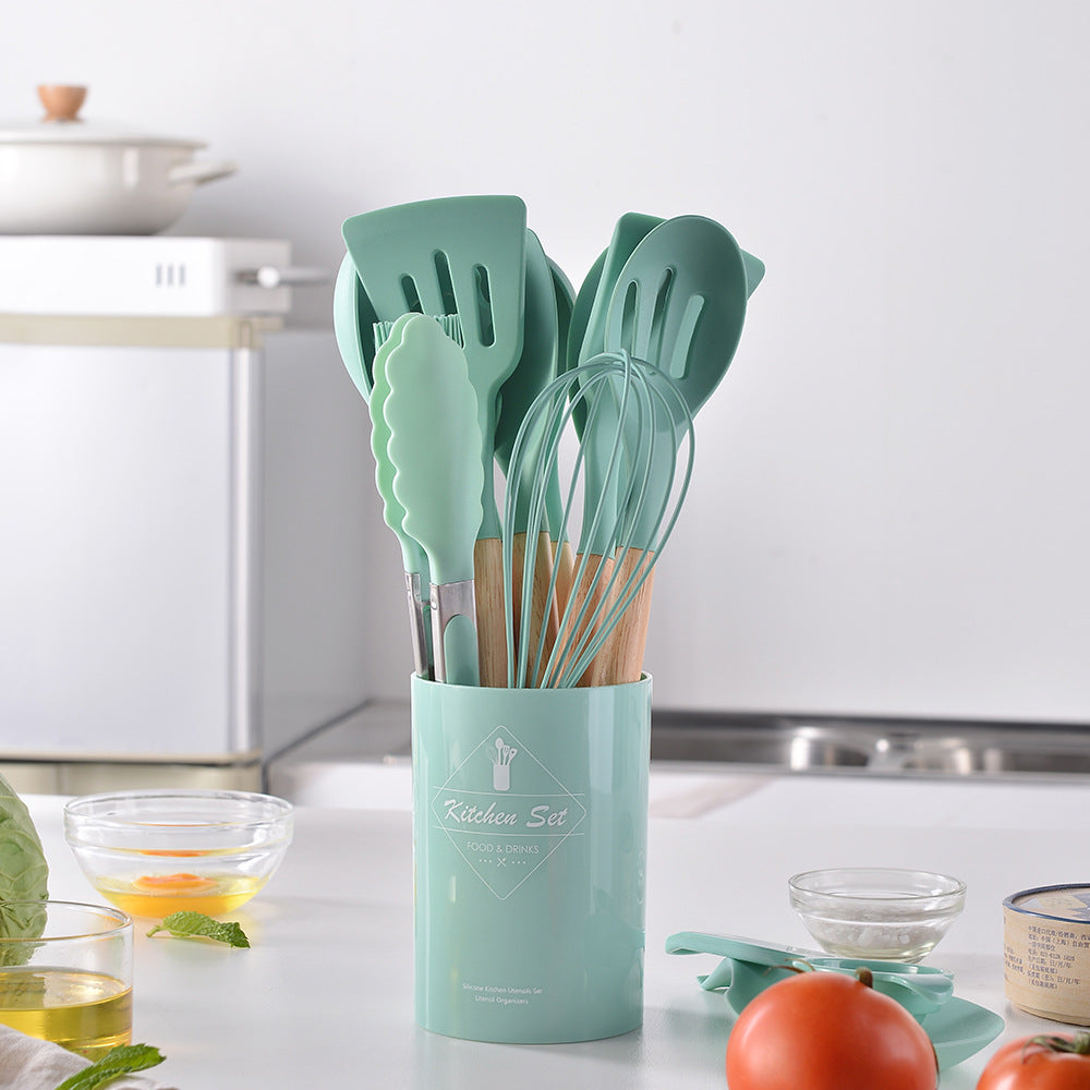 Importikaah's-14-Piece-Silicone-Utensil-Set-Elevate-your-cooking-with-the-Spot-Light-Collection-Non-stick-spatulas-for-a-seamless-kitchen-experience-green