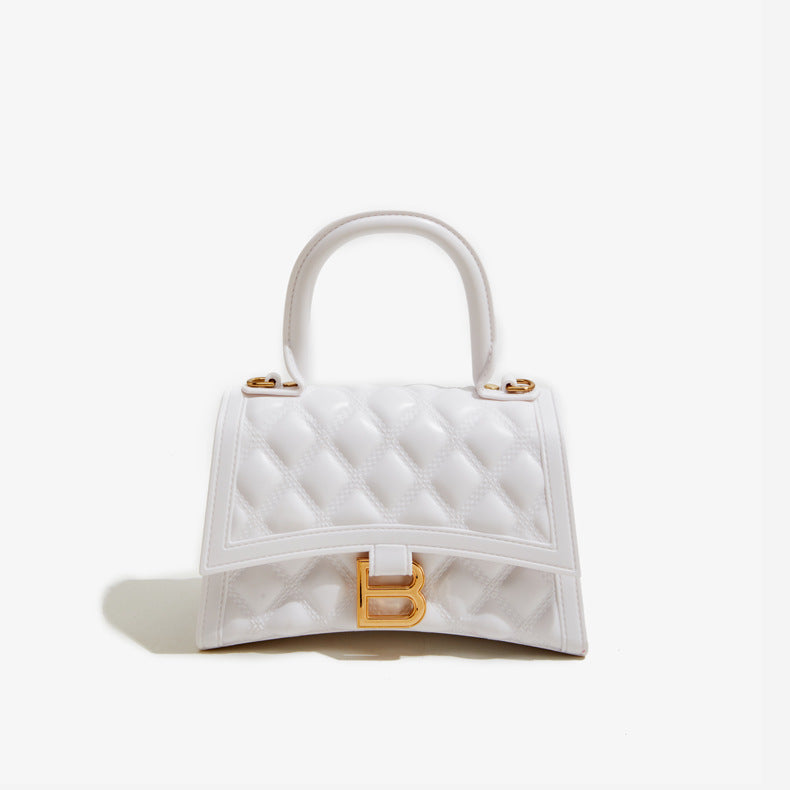 Small-shoulder-bag-in-white