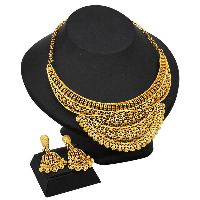 exquisite-luxuria-gold-plated-jewelry-set-floral-elements